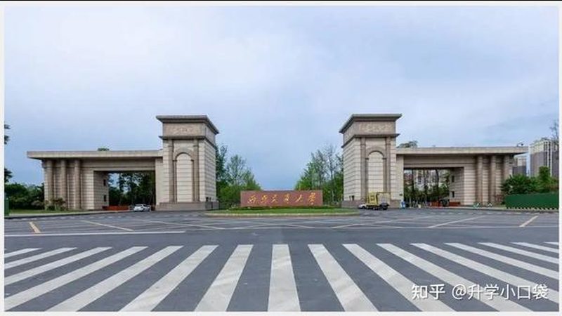 电动车电容定制：关键技术在驱动未来出行**